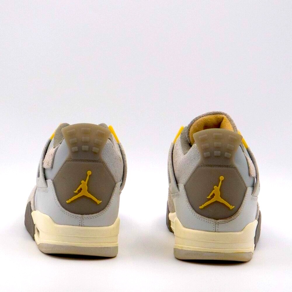 JORDAN 4 Retro SE Craft “Photon Dust” — 13M ** EUC** VNDS, With Box, DV3742-021) - Picture 3 of 6